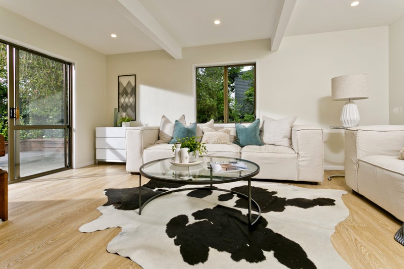 2/6 Tahinga Street, Northcote, Auckland - Carousel 2