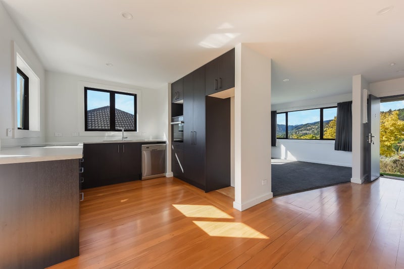 8 Jenner Road, Toi Toi, Nelson - Carousel 1