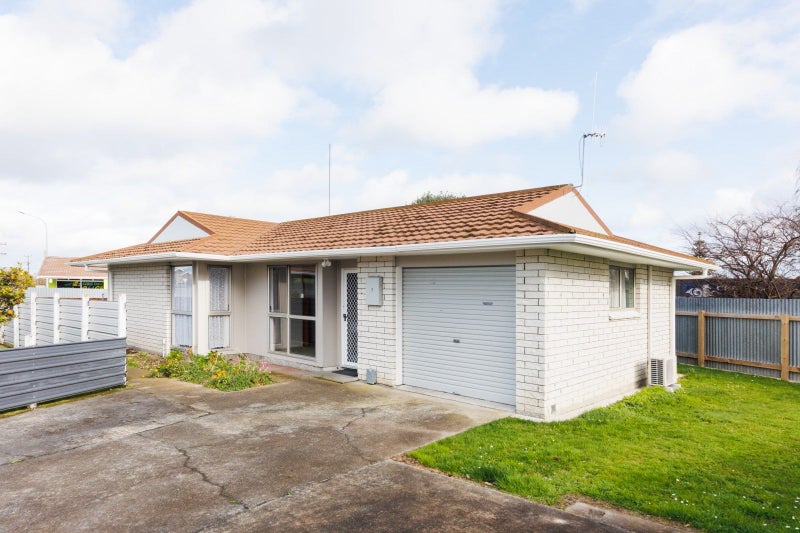 7 Herbert Avenue, Cloverlea, Palmerston North - Carousel 1