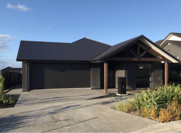 4 Walter Lawry Road, Paerata, Pukekohe - Carousel 1