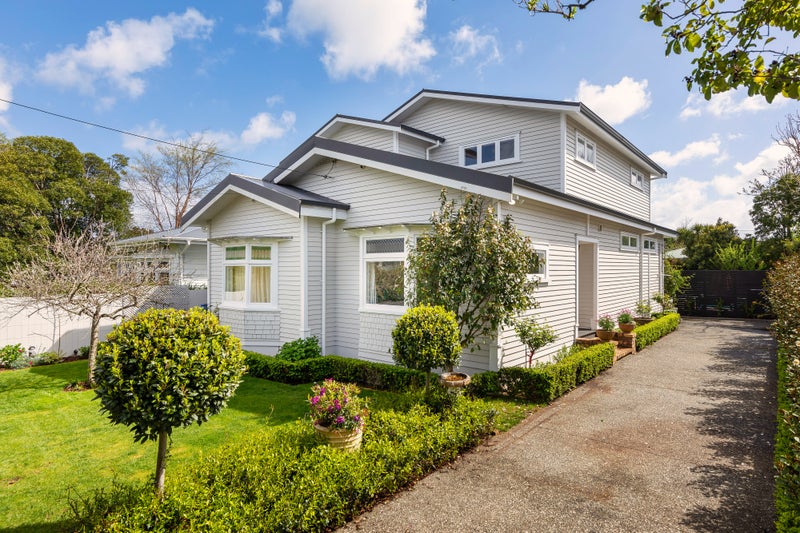 25 Hazelmere Road, Sandringham, Auckland - Carousel 2