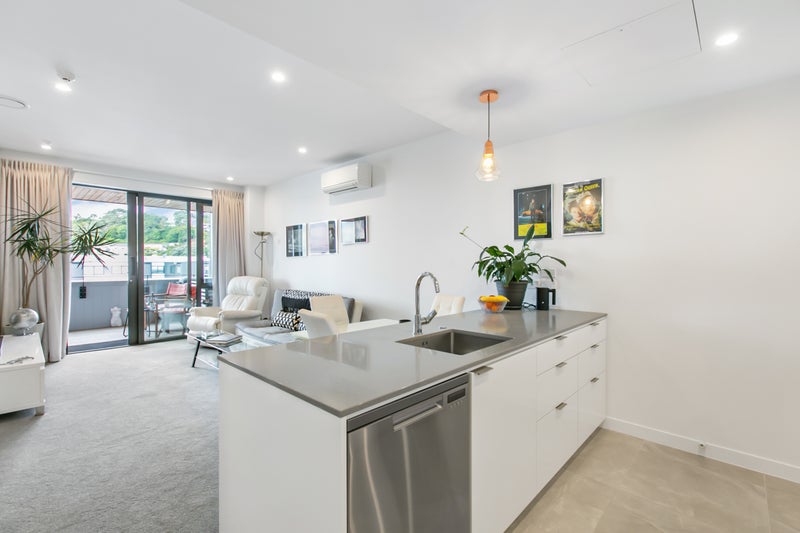 302/1 Kimiora Street, Three Kings, Auckland - Carousel 2