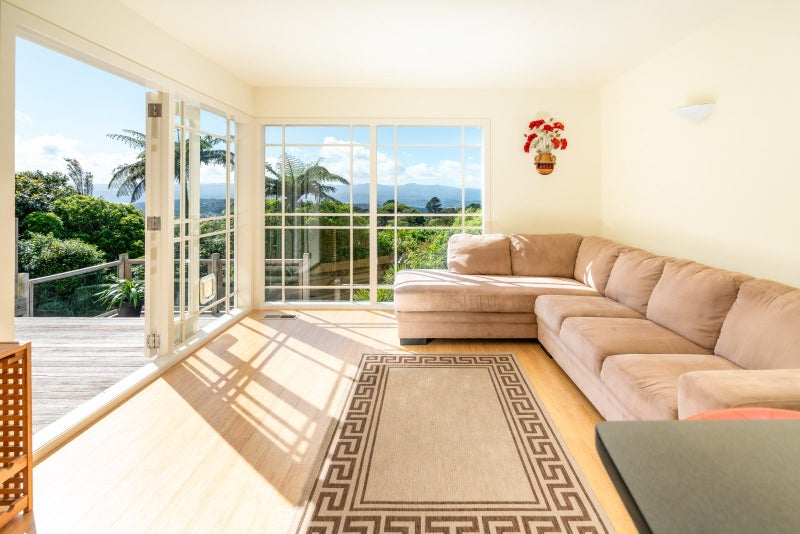 99 Messines Road, Karori, Wellington - Carousel 2