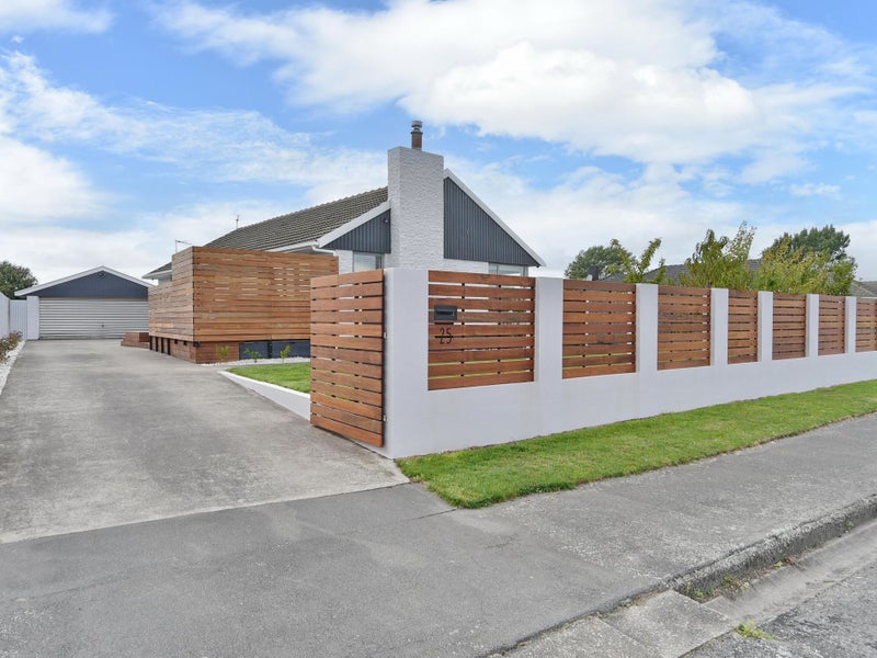 25 Dunstan Crescent, Hornby, Christchurch - Carousel 1