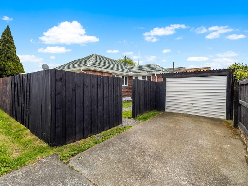 11- NEILL STREET, Hornby, Christchurch - Carousel 21