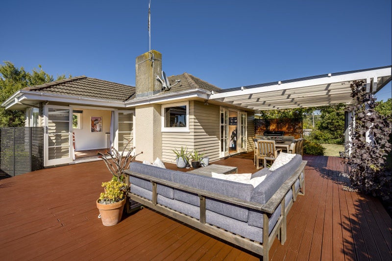 43 Neeve Road, Taradale, Napier - Carousel 2