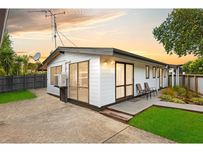 89A East Street, Enderley, Hamilton - Carousel 1