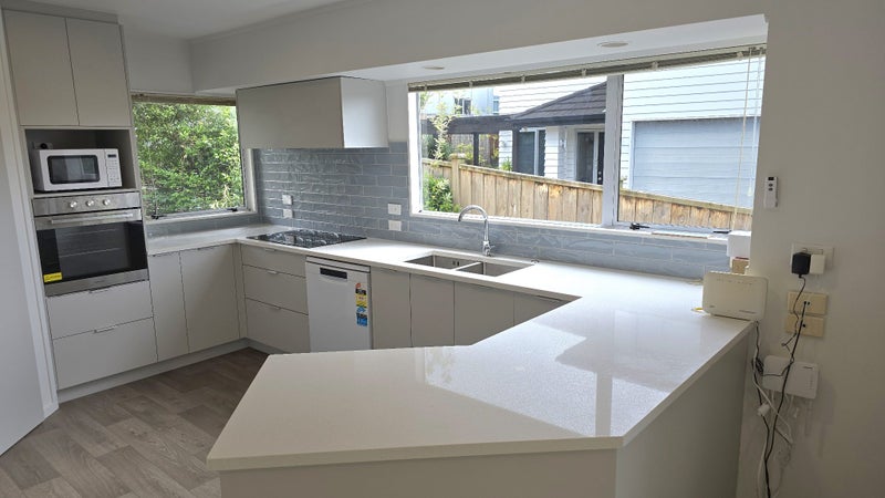 29B Maioro Street, New Windsor, Auckland - Carousel 2