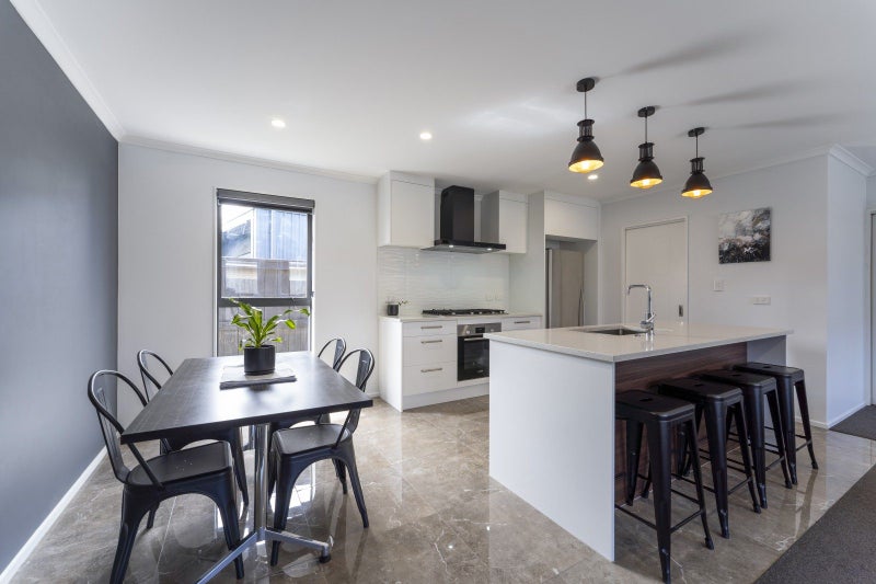 18 Grey Way Road, Russley, Christchurch - Carousel 1