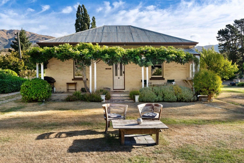 18 Coal Pit Road, Gibbston, Queenstown - Carousel 1