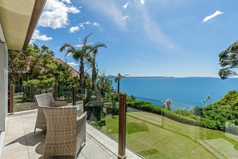 24 Cliff Road, Torbay, Auckland - Carousel 2
