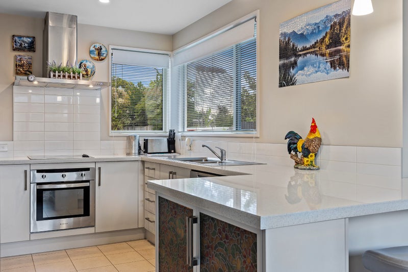 1/158 Harewood Road, Papanui, Christchurch - Carousel 2