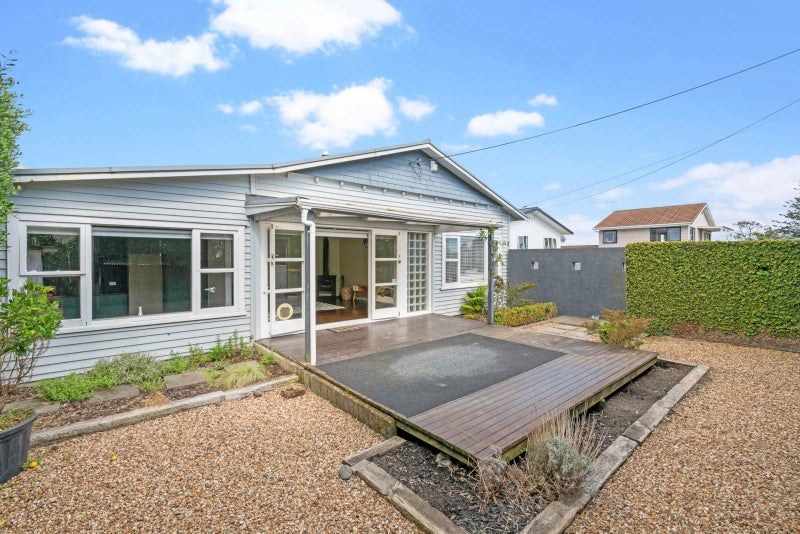 93 Vipond Road, Stanmore Bay, Whangaparaoa - Carousel 1