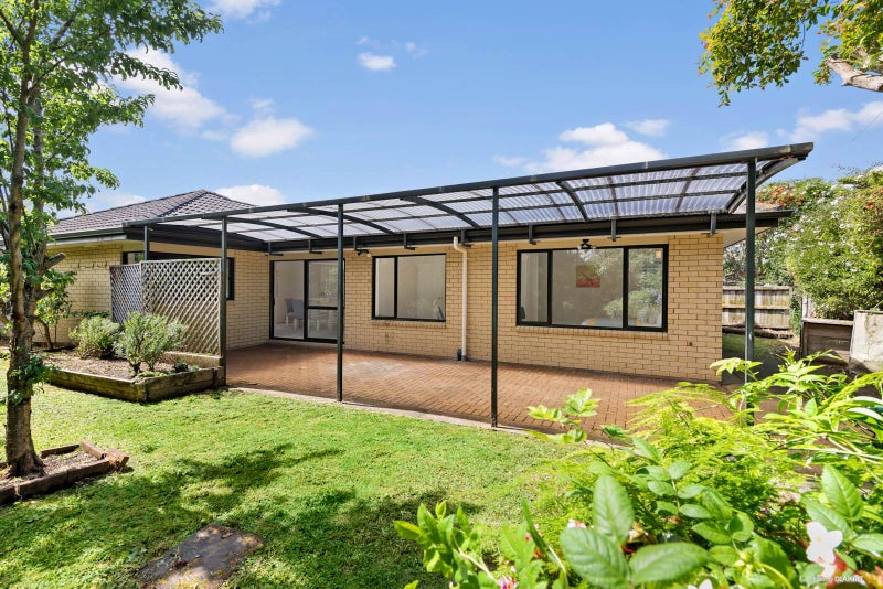 14 Rushbury Place, Randwick Park, Auckland - Carousel 2
