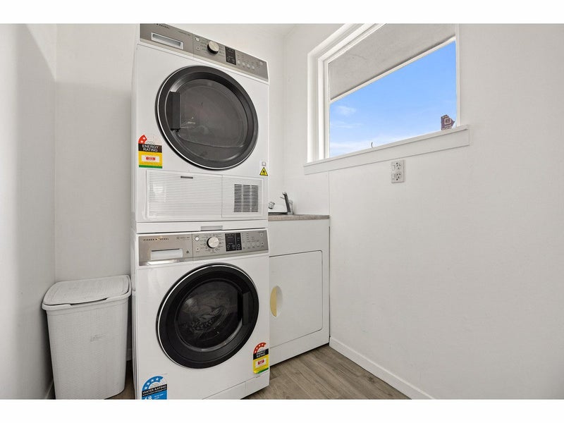 62 Hargood Street, Woolston, Christchurch - Carousel 20