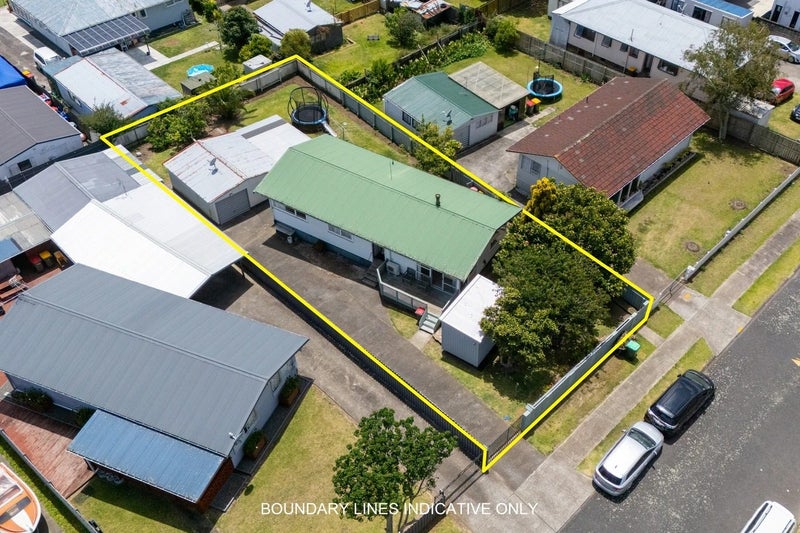 23 Kemble Close, Mangere, Auckland - Carousel 1
