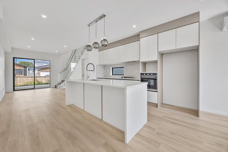 13 Farranfore Road, Opaheke, Papakura - Carousel 2