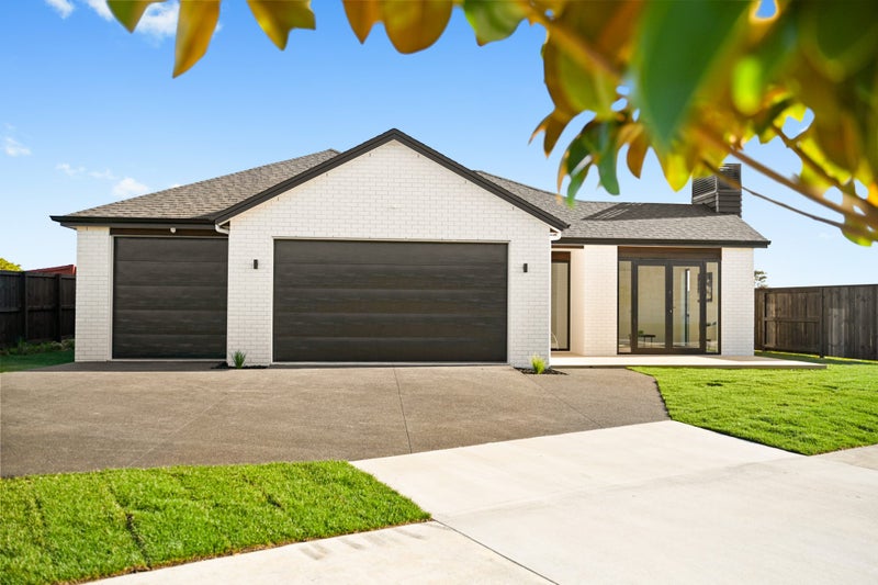 169 Cumberland Drive, Flagstaff, Hamilton - Carousel 1