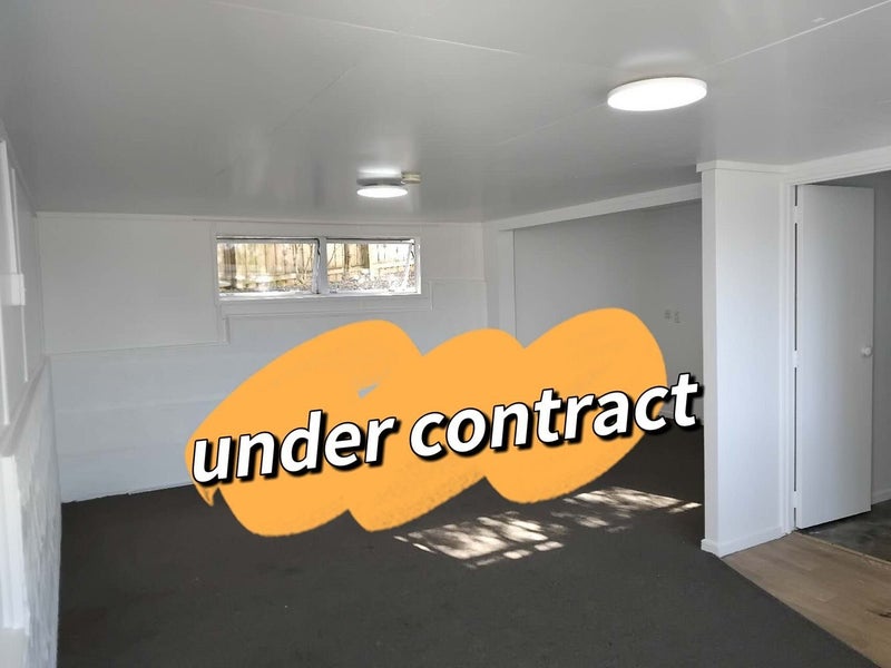 15 Hillview Avenue, New Windsor, Auckland - Carousel 1