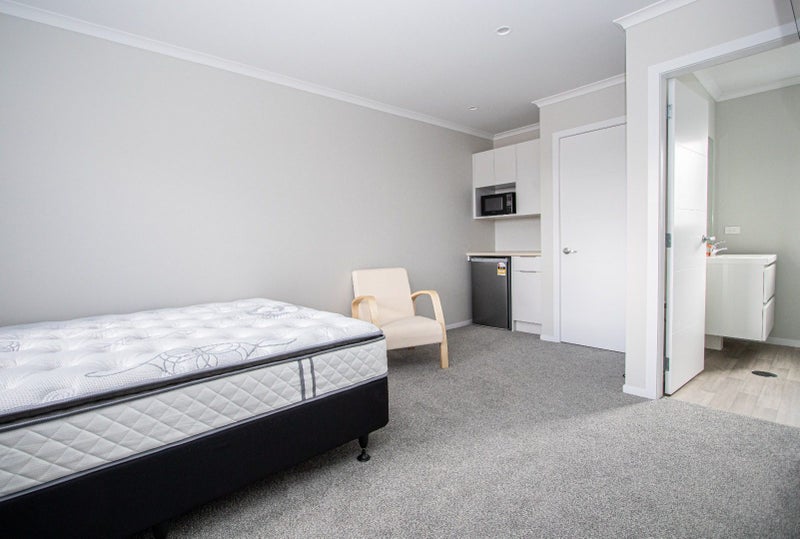 4/20 Jones Crescent, Melville, Hamilton - Carousel 1