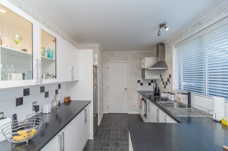 1 Fox Street, Temuka - Carousel 2