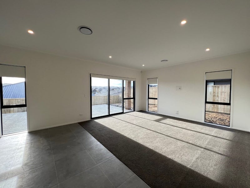 31A Leathem Crescent, Pokeno, Pokeno - Carousel 2
