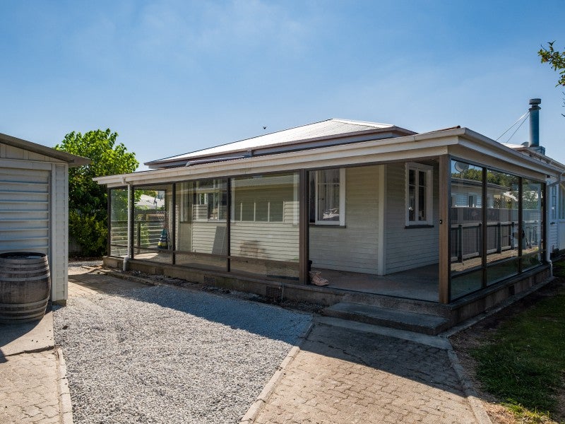 13 Lewis Street, Kaiti, Gisborne - Carousel 1