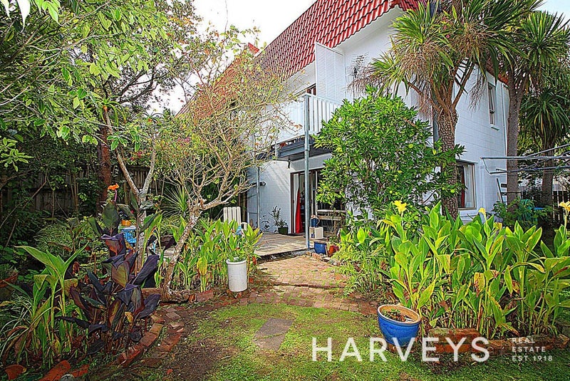 21A Saxon Street, Waterview, Auckland - Carousel 2