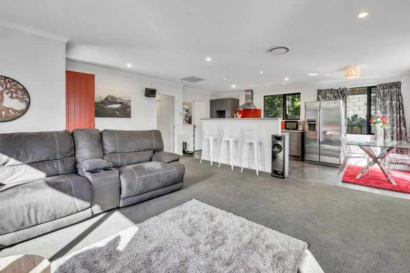 12 Binstead Place, Avondale, Christchurch - Carousel 2