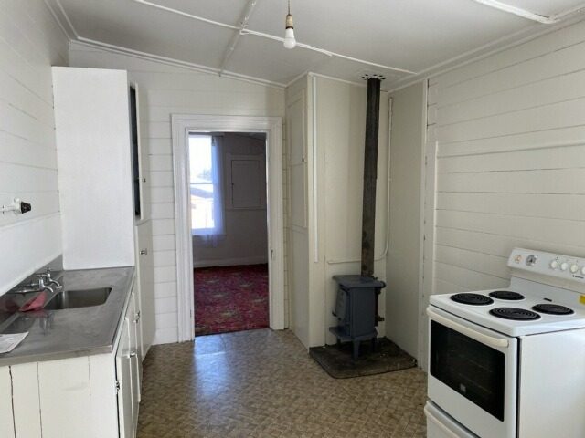 59 Centennial Avenue, Helensburgh, Dunedin - Carousel 7