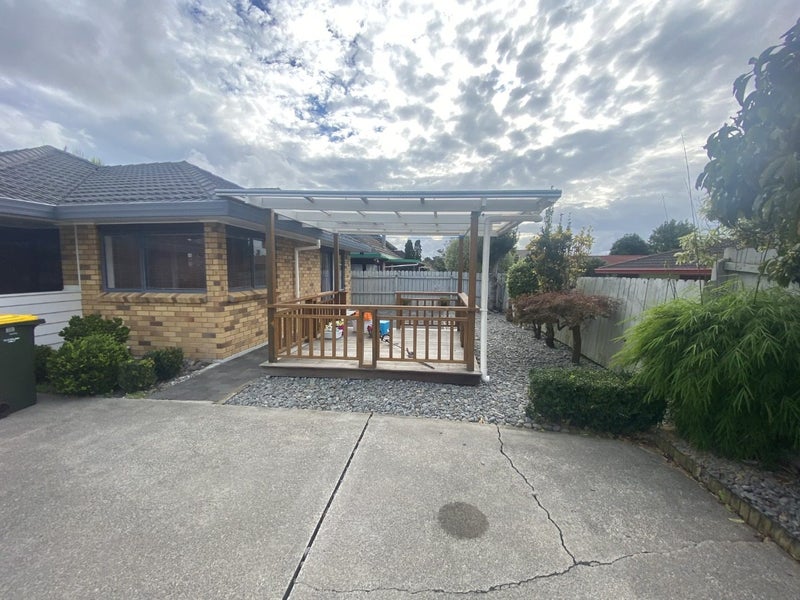 2/20 Ben Nevis Place, Northpark, Auckland - Carousel 11