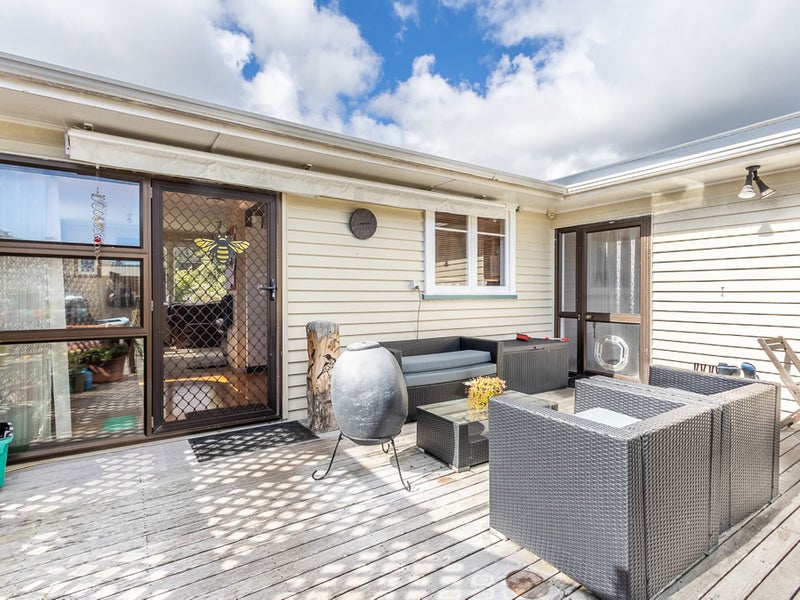 72 Ruapehu Street, Paraparaumu - Carousel 2