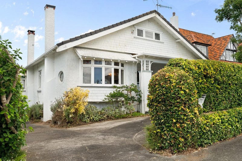 119 Orakei Road, Remuera, Auckland - Carousel 1