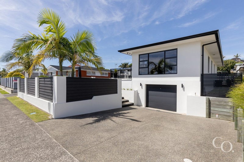 13 Rushton Avenue, Otumoetai, Tauranga - Carousel 1
