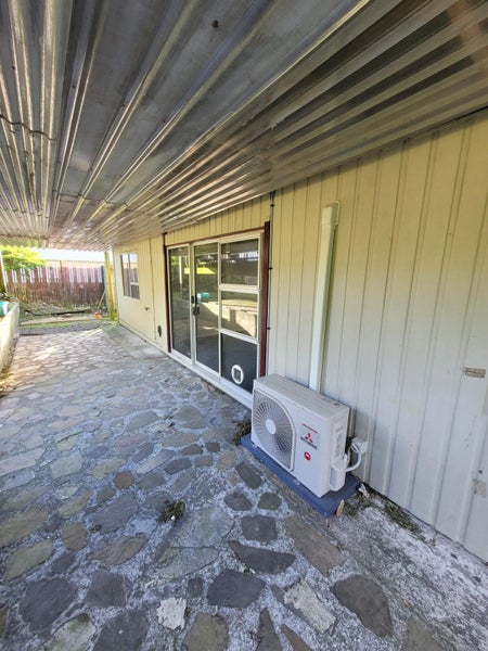 15 Edgecombe Street, Newlands, Wellington - Carousel 13