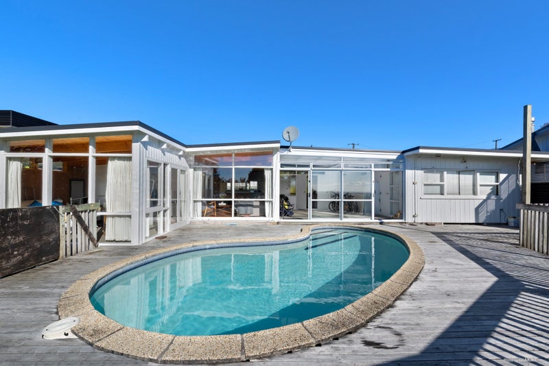 156 Bleakhouse Road, Mellons Bay, Auckland - Carousel 2