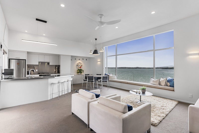 3/69 Princes Street, Northcote Point, Auckland - Carousel 1