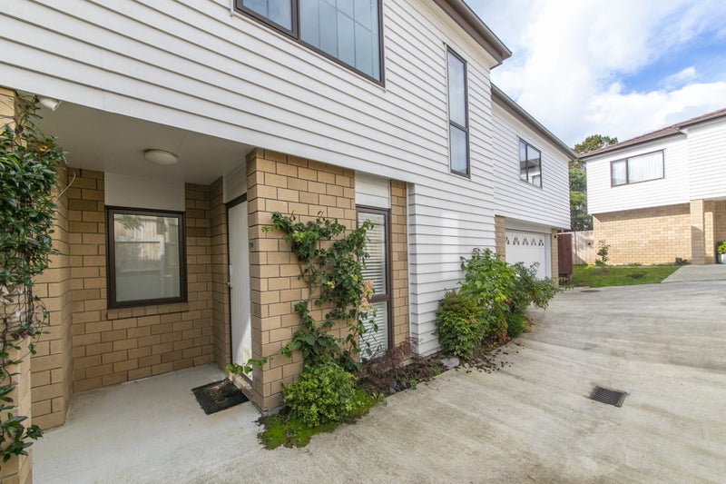 71B Caronia Crescent, Lynfield, Auckland - Carousel 2