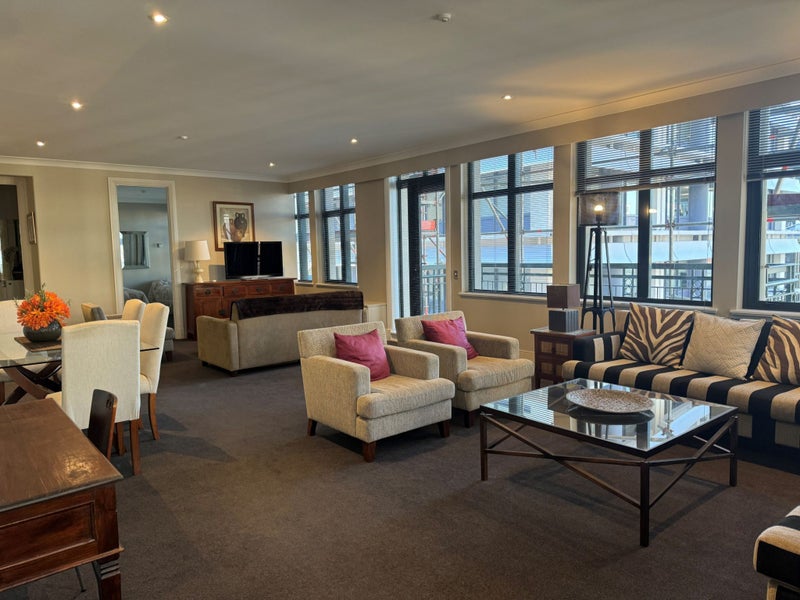 7A/16 The Terrace, Wellington Central, Wellington - Carousel 1