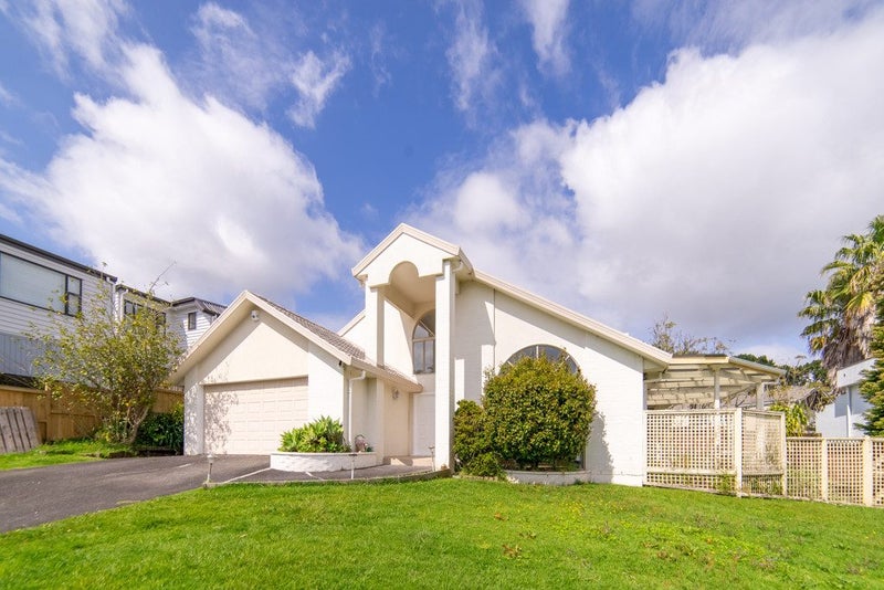 11 Bushlands Park Drive, Albany, Auckland - Carousel 16