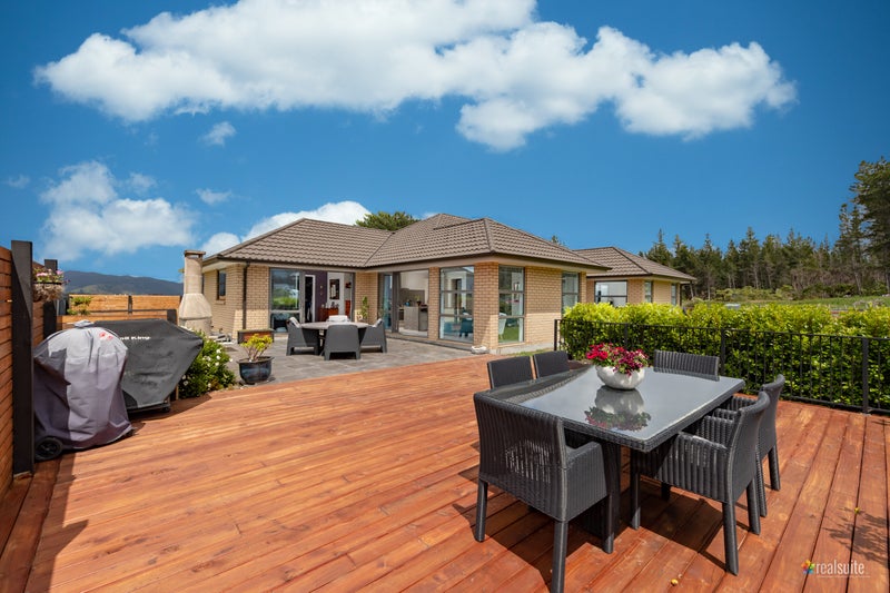 33 Kenneth Gillies Way, Birchville, Upper Hutt - Carousel 1