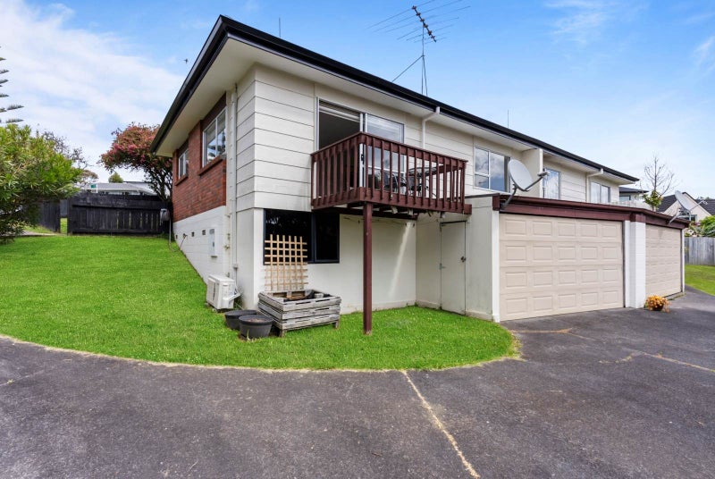 1/12 Finchley Road, Torbay, Auckland - Carousel 1