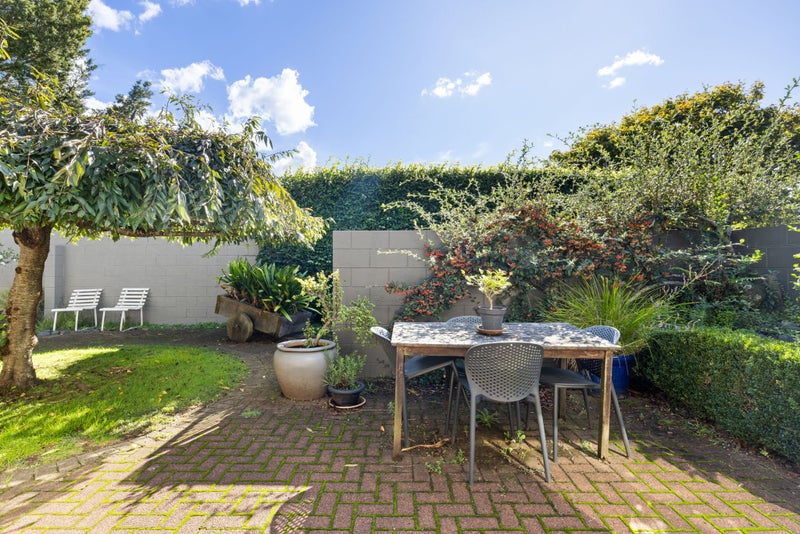47 Hooker Avenue, Chedworth, Hamilton - Carousel 17