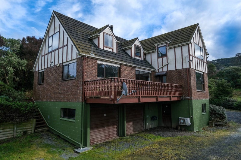 280 Wakari Road, Helensburgh, Dunedin - Carousel 1