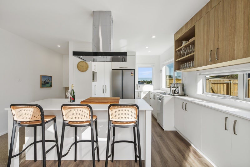 13 Karanema Place, Coastlands, Whakatane - Carousel 2