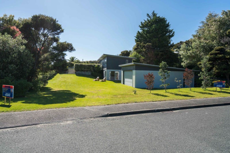 67 Cheviot Street, Mangawhai Heads, Mangawhai - Carousel 2