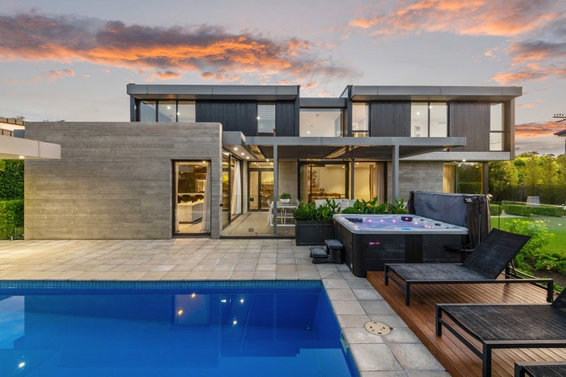 68 Garden Road, Merivale, Christchurch - Carousel 1