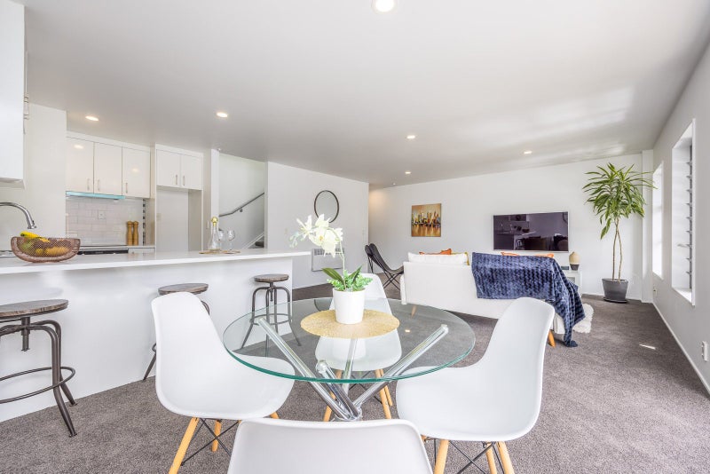 10/17 Auburn Street, Grafton, Auckland - Carousel 2