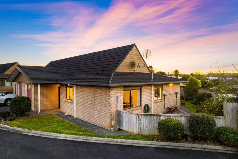 9/56 Larnoch Road, Henderson, Auckland - Carousel 1