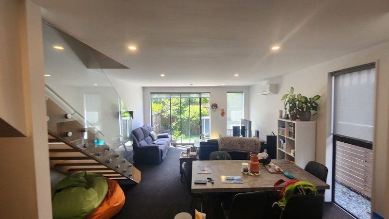 14/80 Seatoun Heights Road, Seatoun, Wellington - Carousel 1